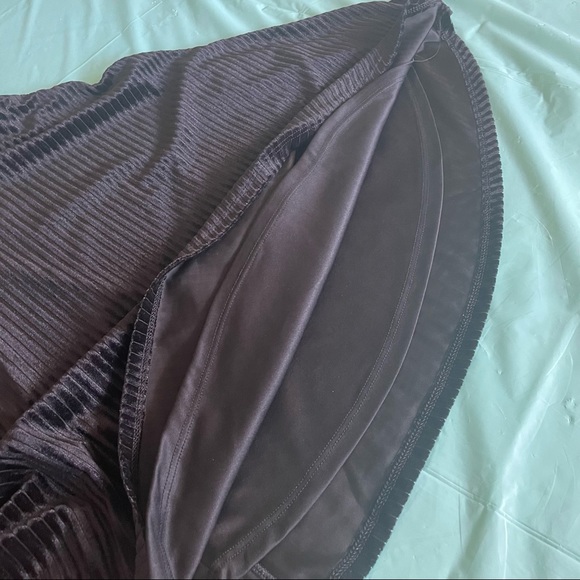 BLACK FOREVER 21 DRESS - Picture 9 of 10